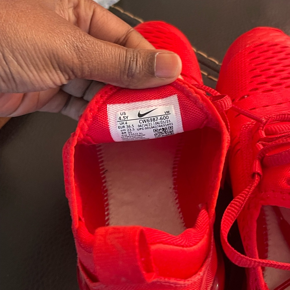 Good condition look like new ,Red color